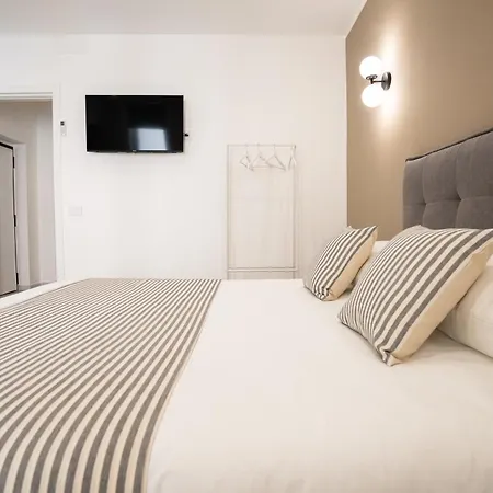 Dalmazia 38 باري